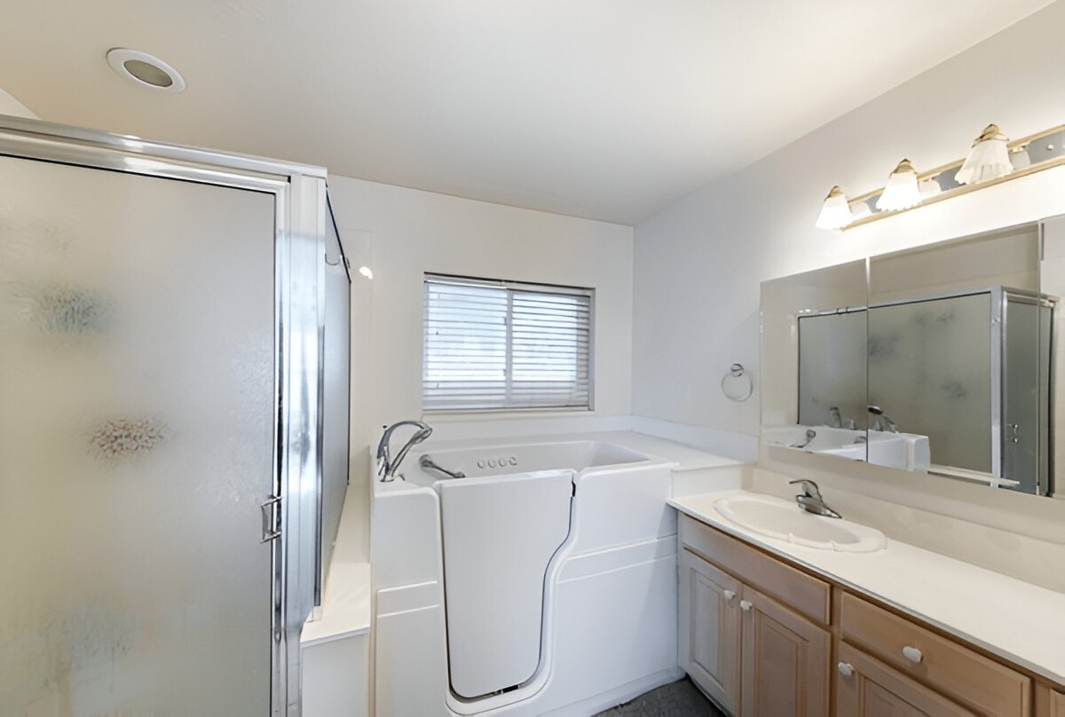 Handicap Walk-In Shower